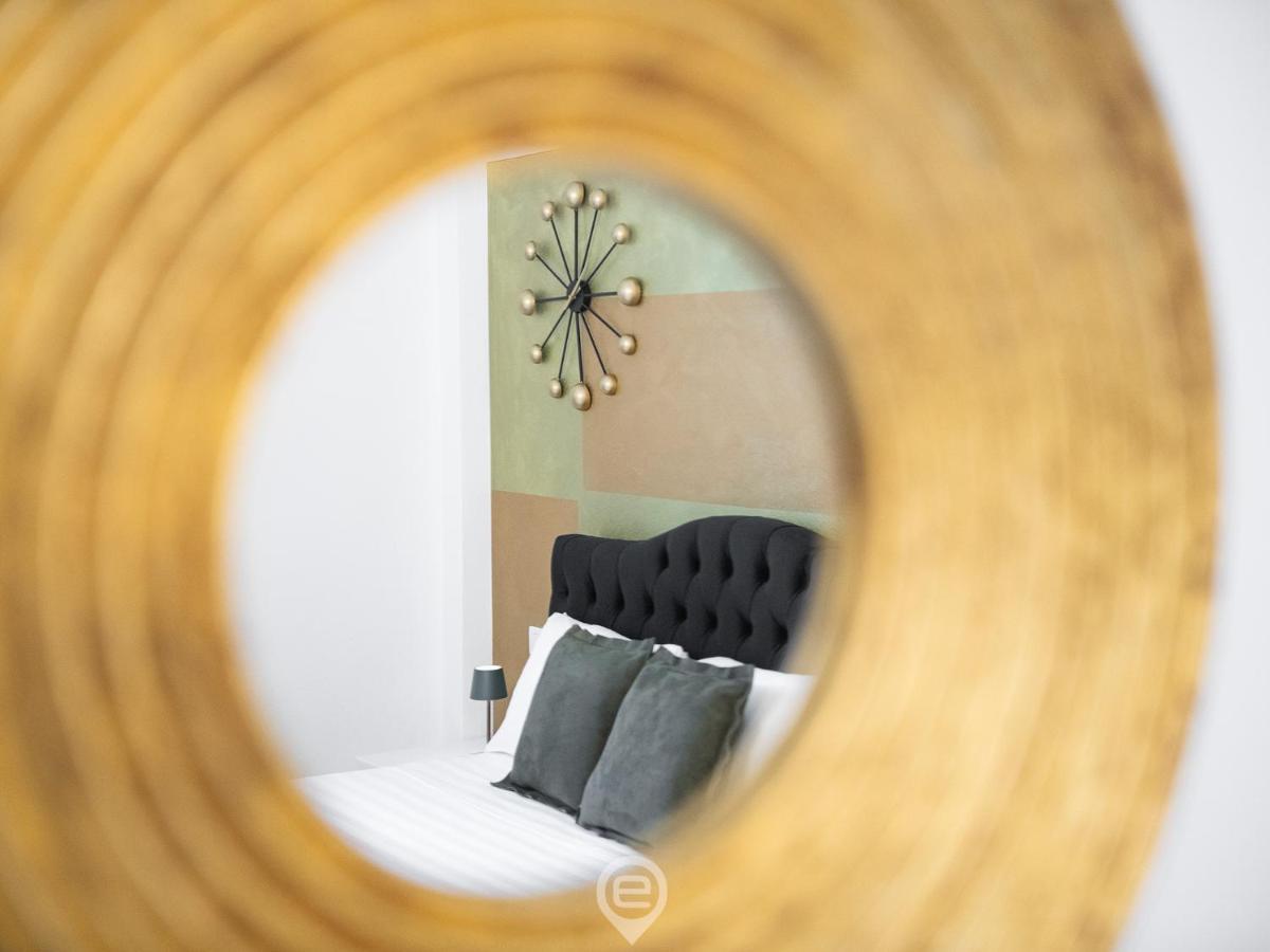 קליארי Trendy City Apartment מראה חיצוני תמונה